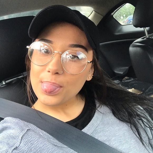 Meet the Posher Other - Meet your Posher, Chelsea